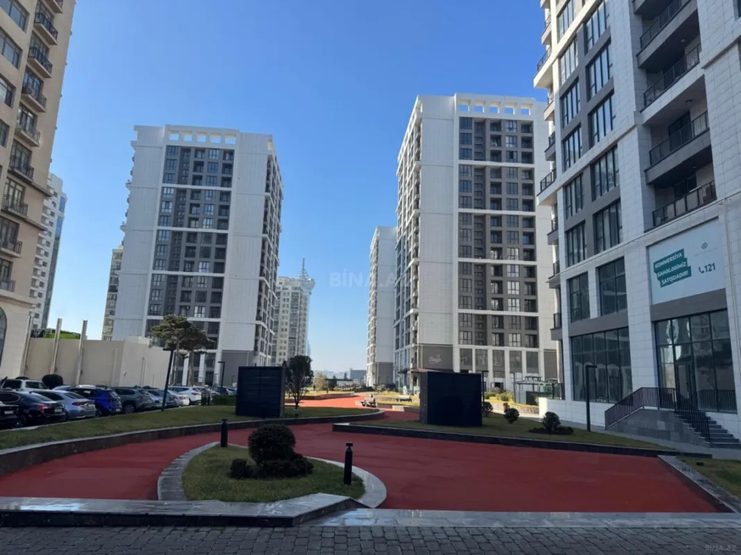 Satılır 2 otaqlı mənzil 108.2 m²