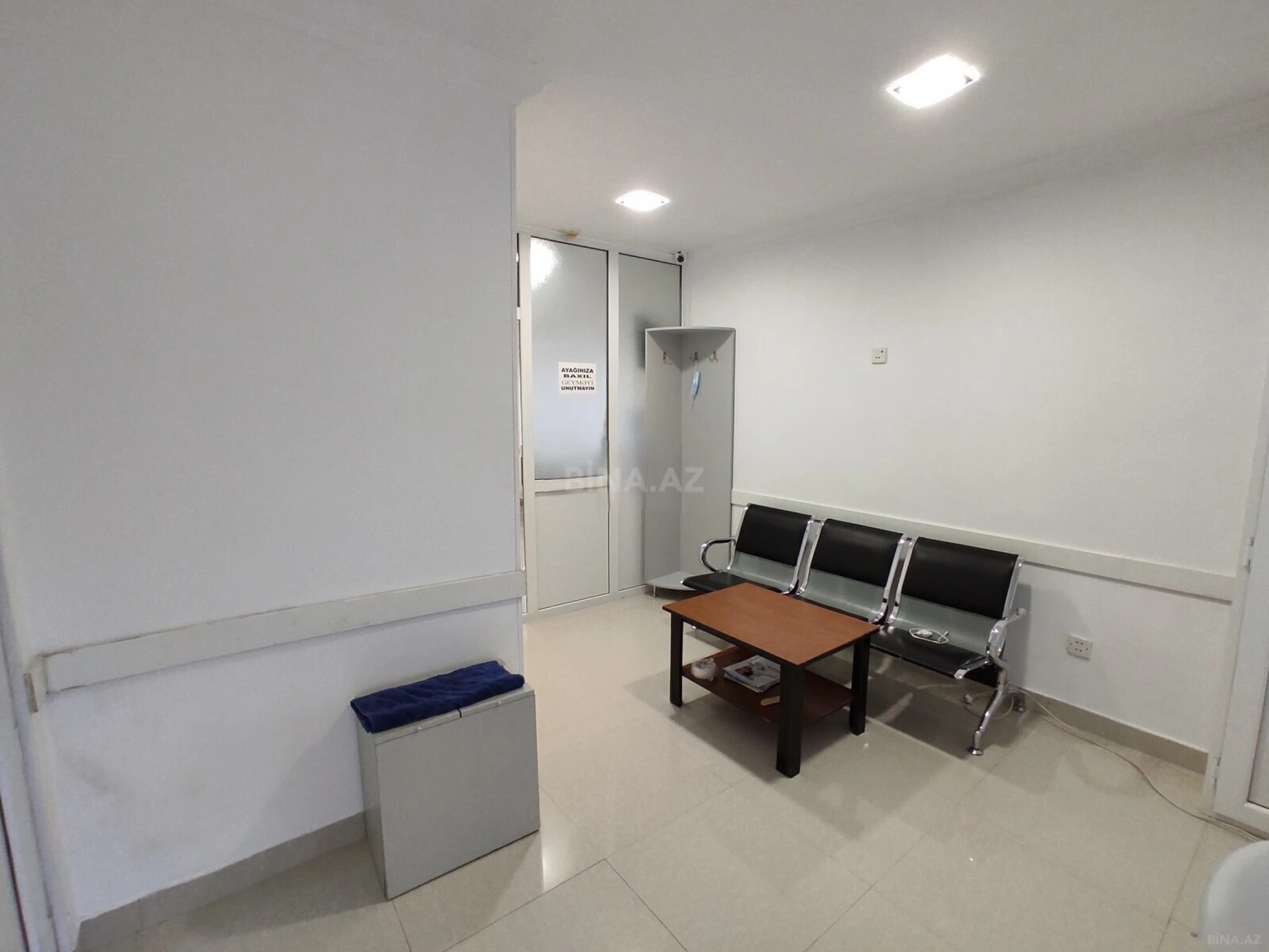 Kirayə verilir obyekt 67 m²