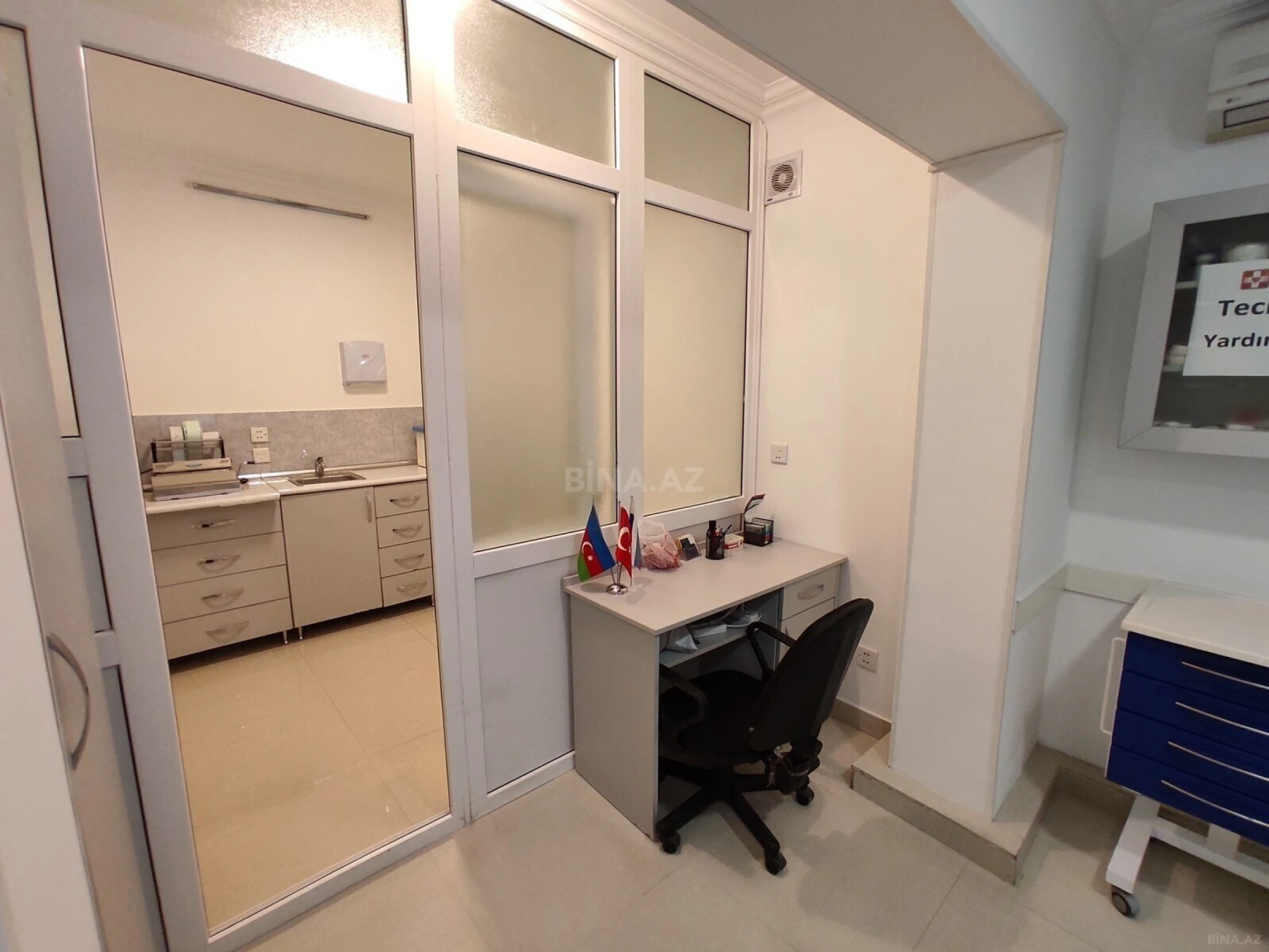 Kirayə verilir obyekt 67 m²