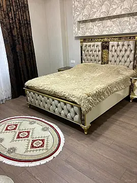 Kirayə verilir 4 otaqlı mənzil 130 m²