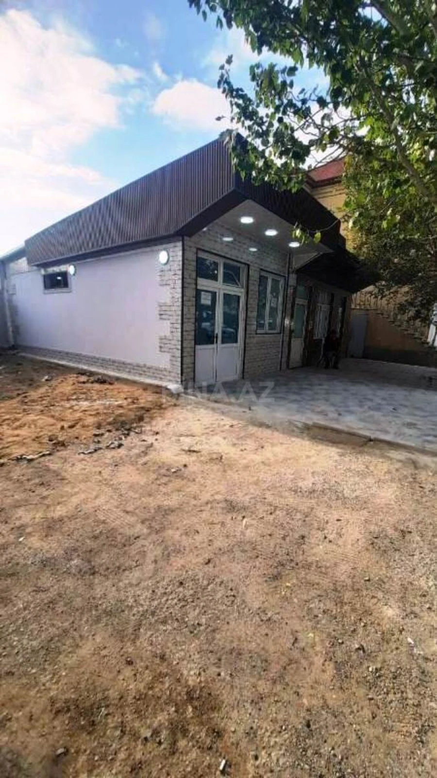 Satılır obyekt 50 m²