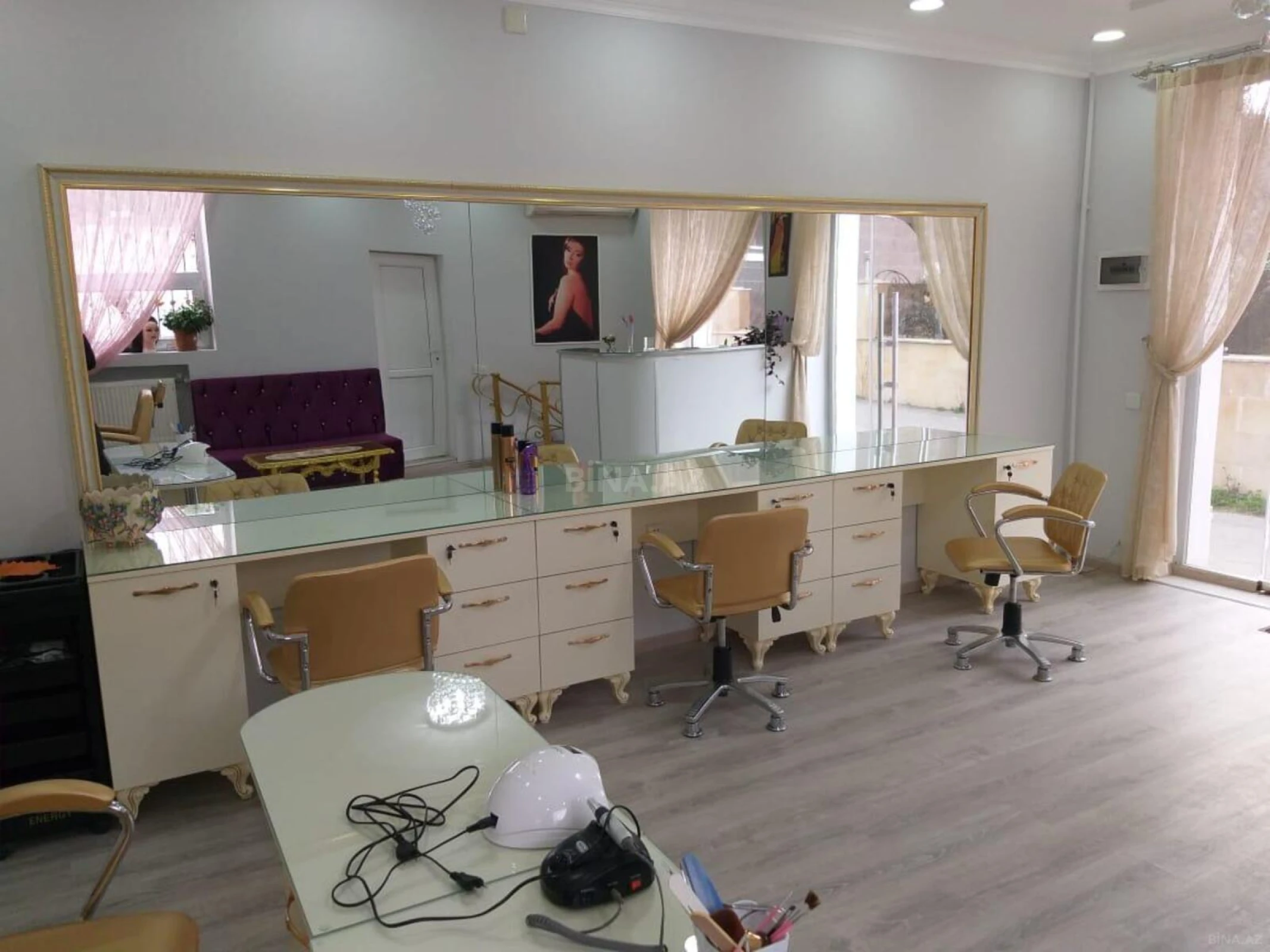 Kirayə verilir obyekt 85 m²