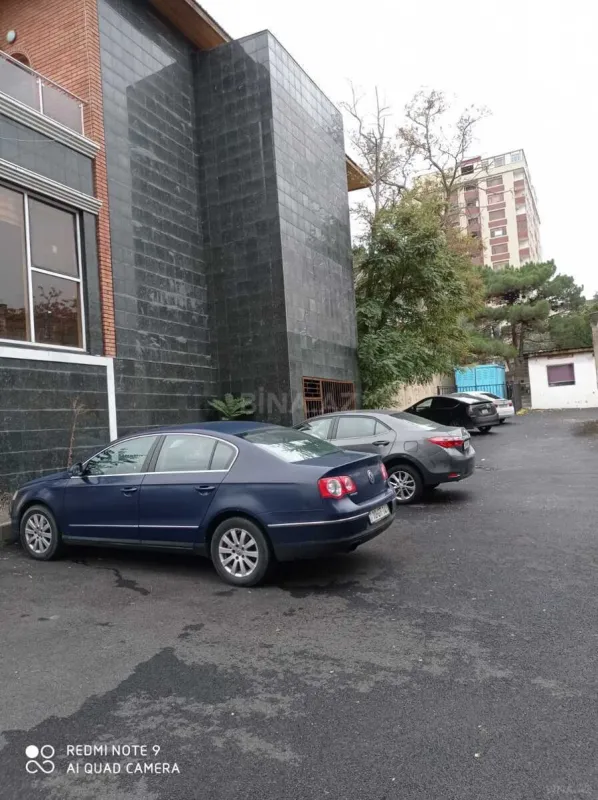 Kirayə verilir obyekt 85 m²