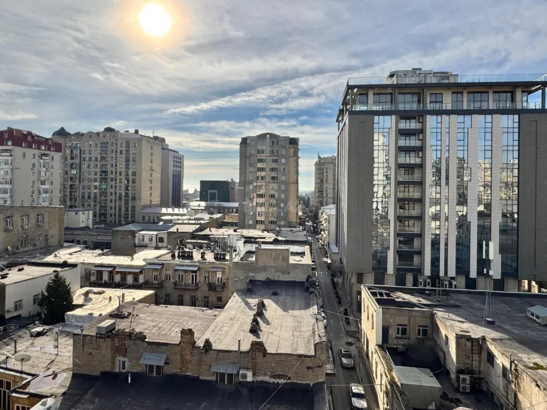 Satılır obyekt 2000 m²