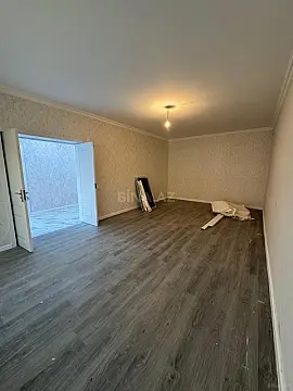 Satılır 6 otaqlı həyət evi 250 m²