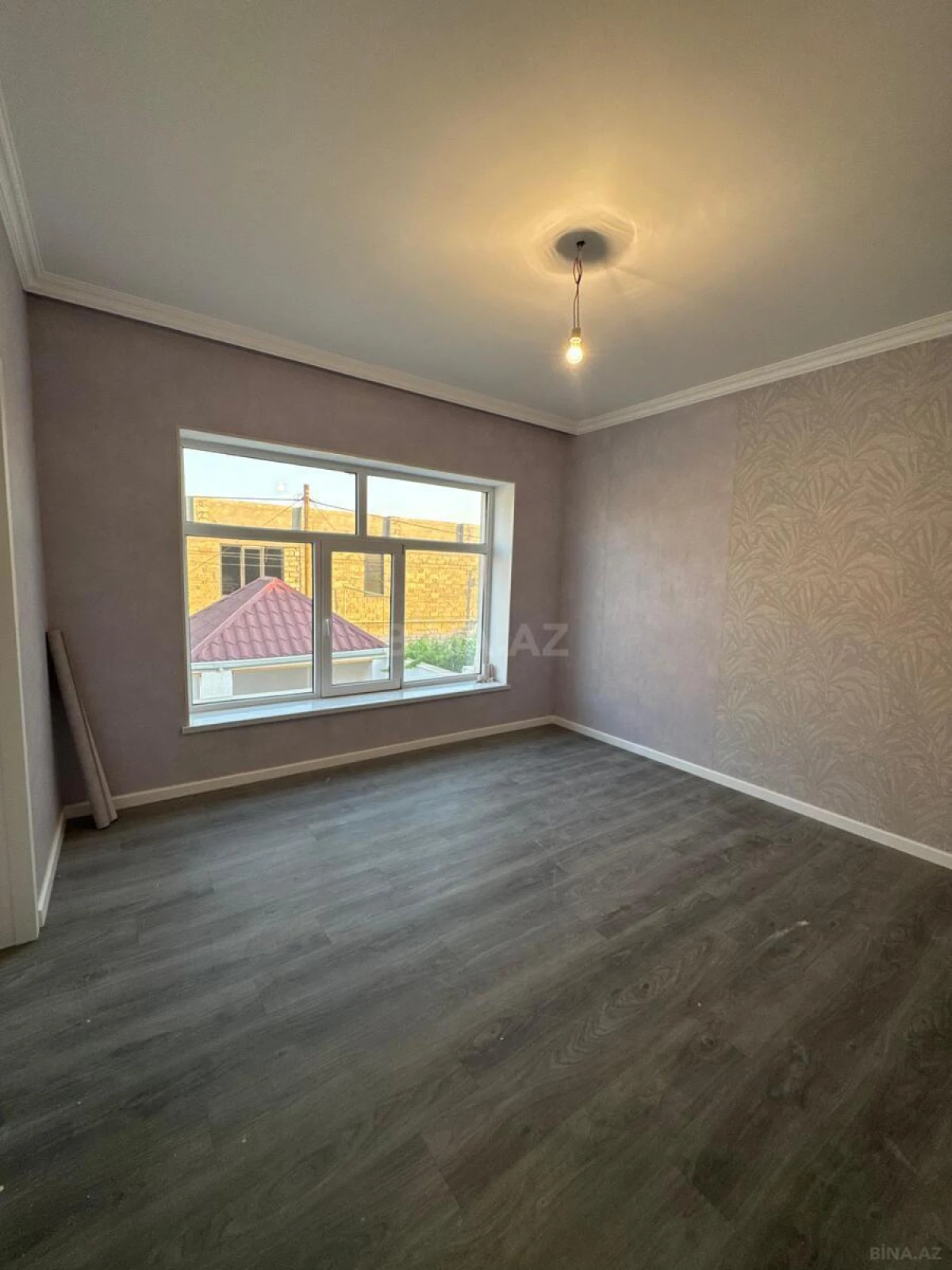 Satılır 6 otaqlı həyət evi 250 m²