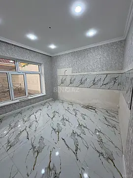 Satılır 6 otaqlı həyət evi 250 m²