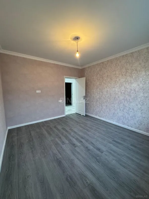 Satılır 6 otaqlı həyət evi 250 m²