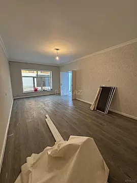 Satılır 6 otaqlı həyət evi 250 m²