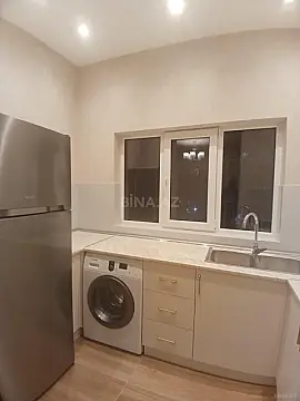 Kirayə verilir 2 otaqlı mənzil 55 m²