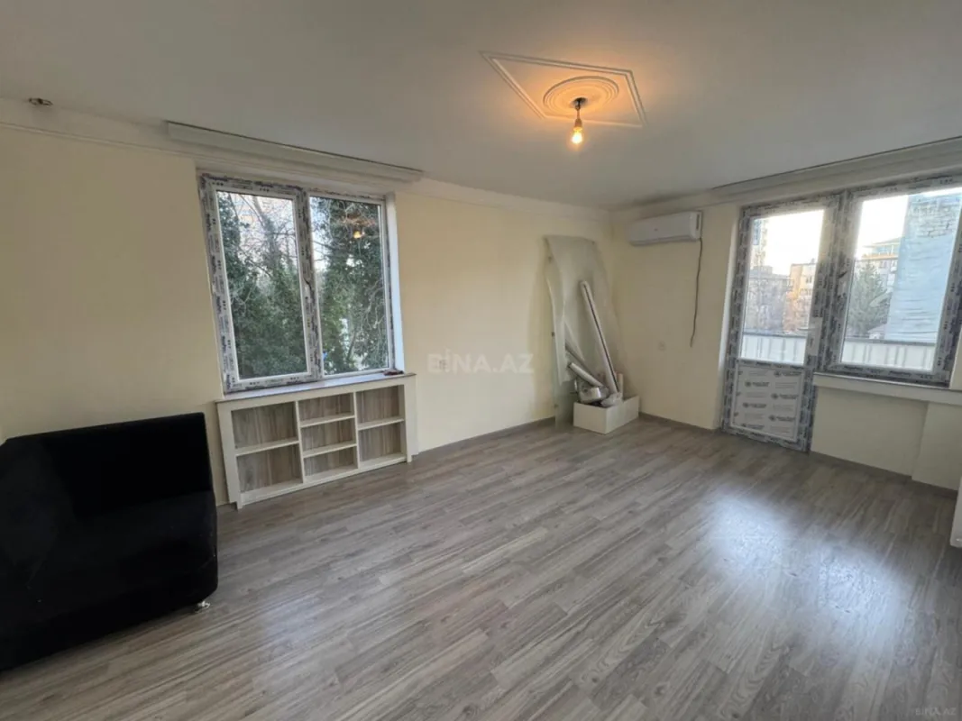 Satılır 1 otaqlı mənzil 34 m²