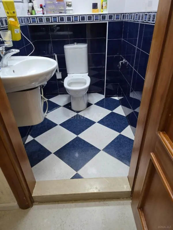 Satılır 3 otaqlı mənzil 165 m²