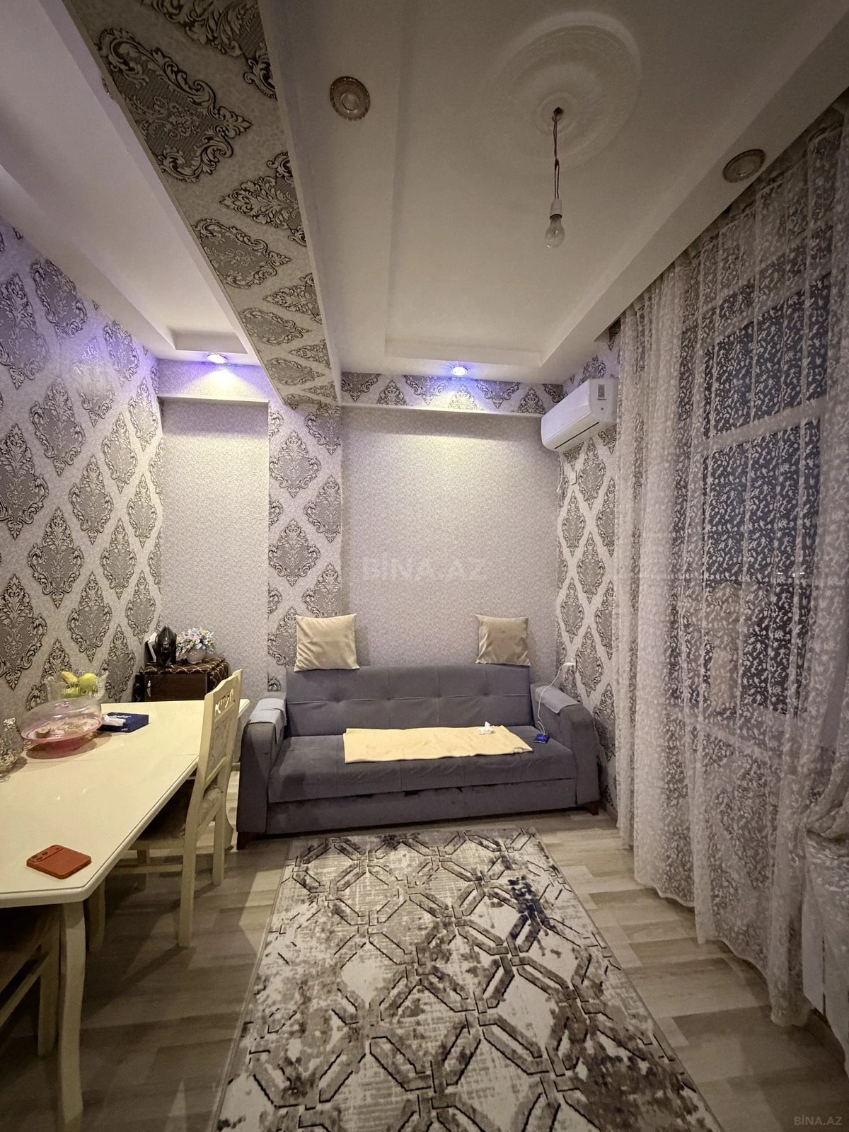 Satılır 2 otaqlı mənzil 45 m²