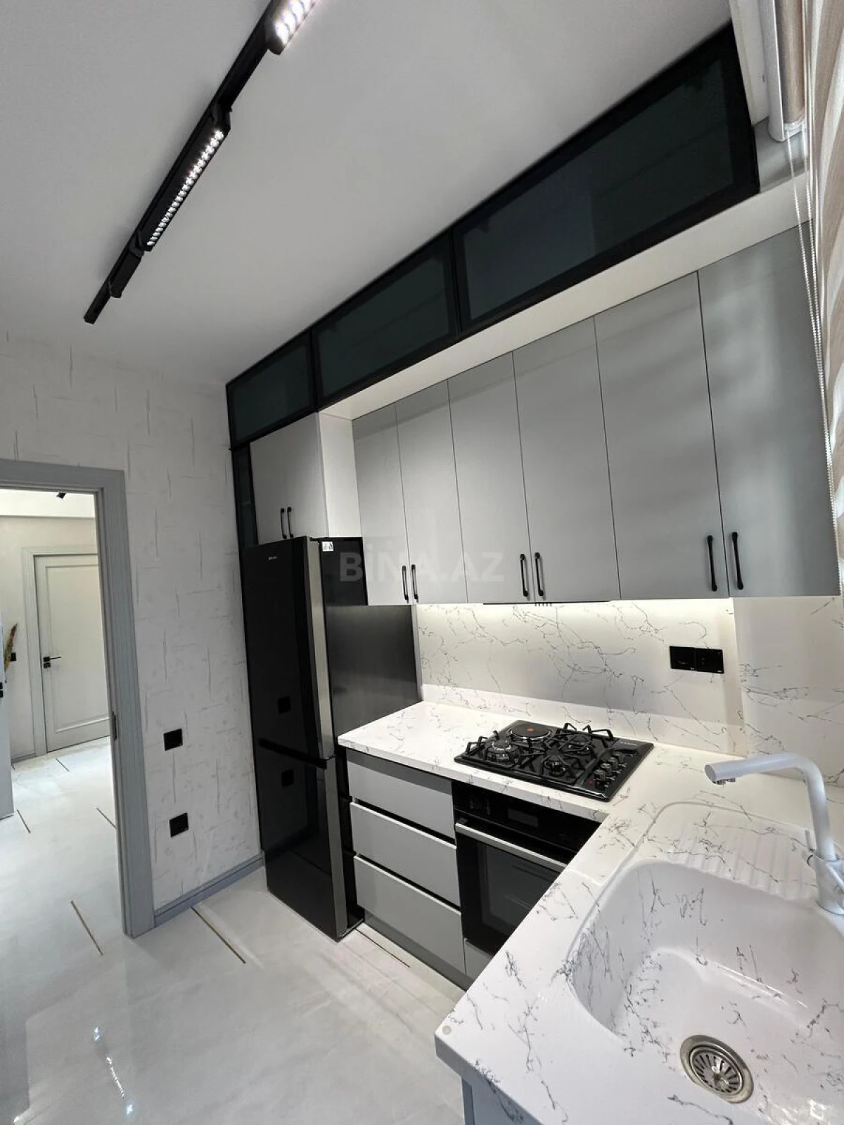 Satılır 2 otaqlı mənzil 60 m²