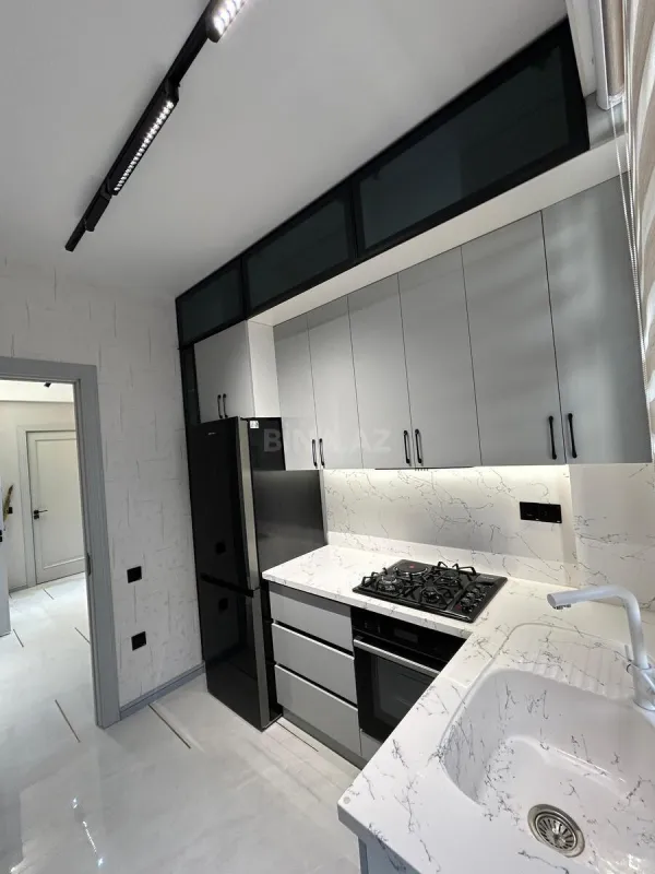 Satılır 2 otaqlı mənzil 60 m²