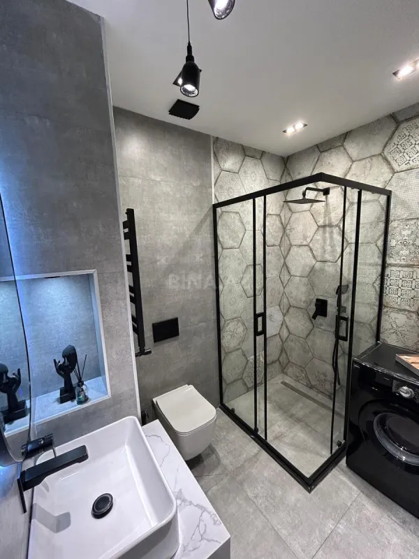 Satılır 2 otaqlı mənzil 60 m²