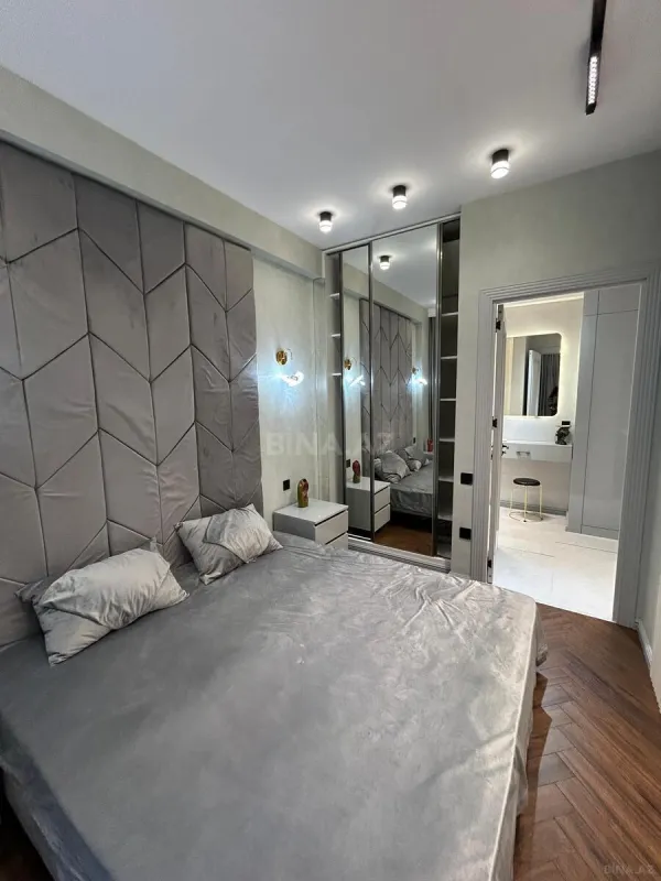 Satılır 2 otaqlı mənzil 60 m²