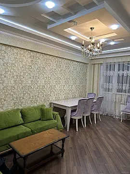 Satılır 2 otaqlı mənzil 93 m²
