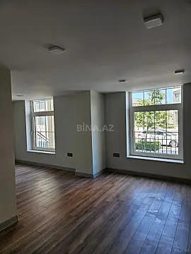 Kirayə verilir 4 otaqlı ofis 145 m²