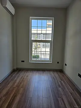 Kirayə verilir 4 otaqlı ofis 145 m²