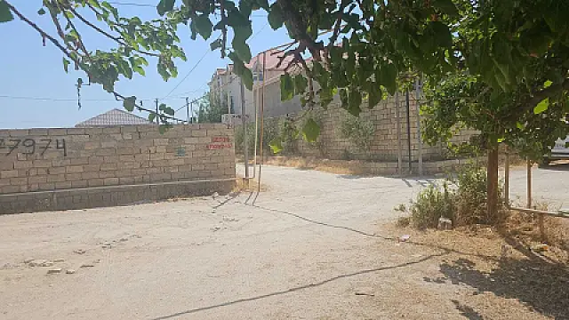 Satılır torpaq sahəsi 2 m²