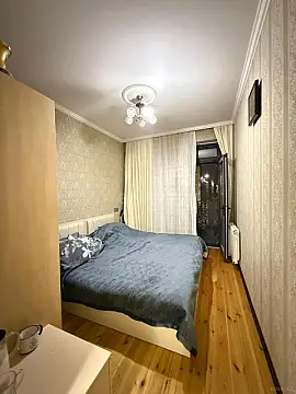 Kirayə verilir 2 otaqlı mənzil 55 m²