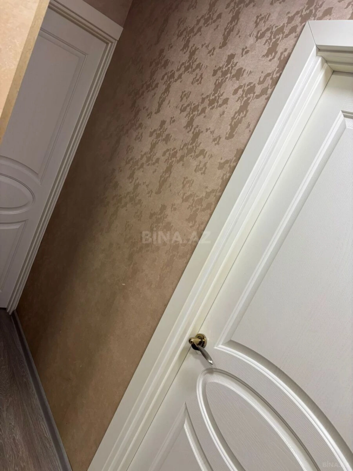 Kirayə verilir 2 otaqlı mənzil 45 m²