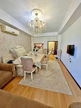 Satılır 2 otaqlı mənzil 67.7 m²