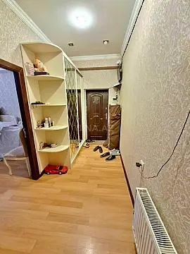 Satılır 2 otaqlı mənzil 67.7 m²