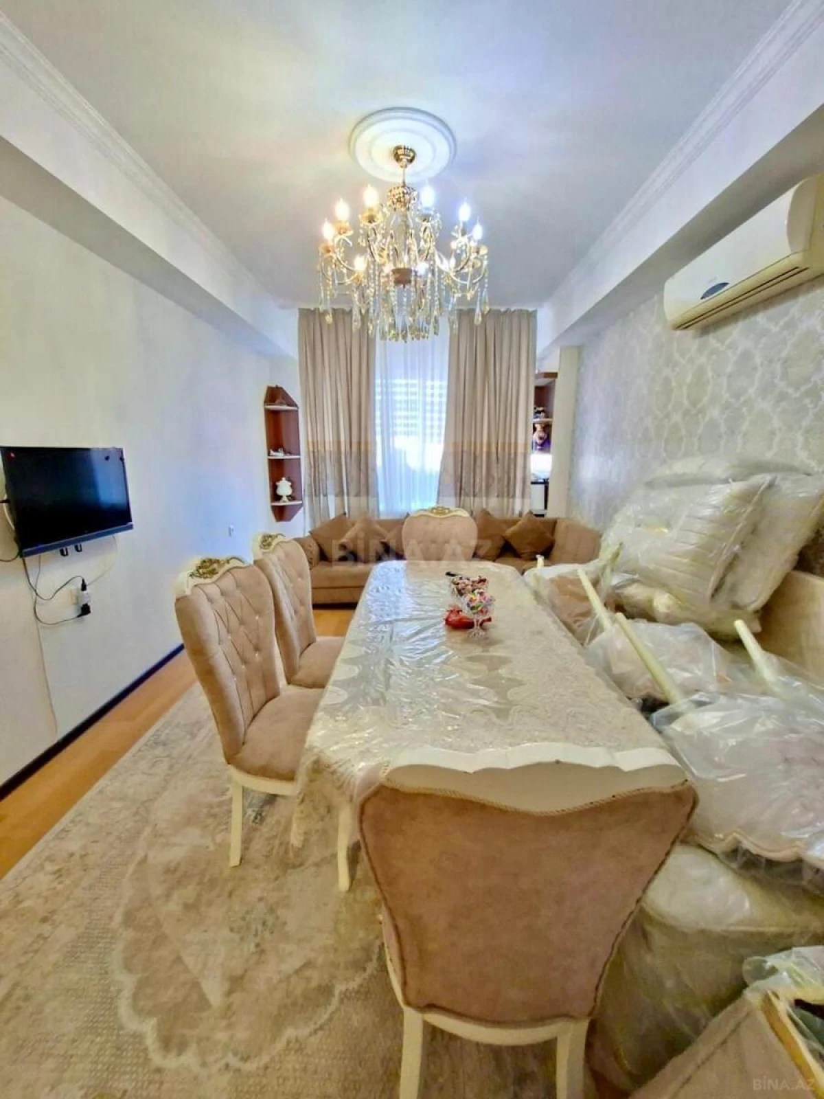 Satılır 2 otaqlı mənzil 67.7 m²