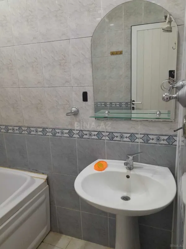 Kirayə verilir 2 otaqlı mənzil 50 m²