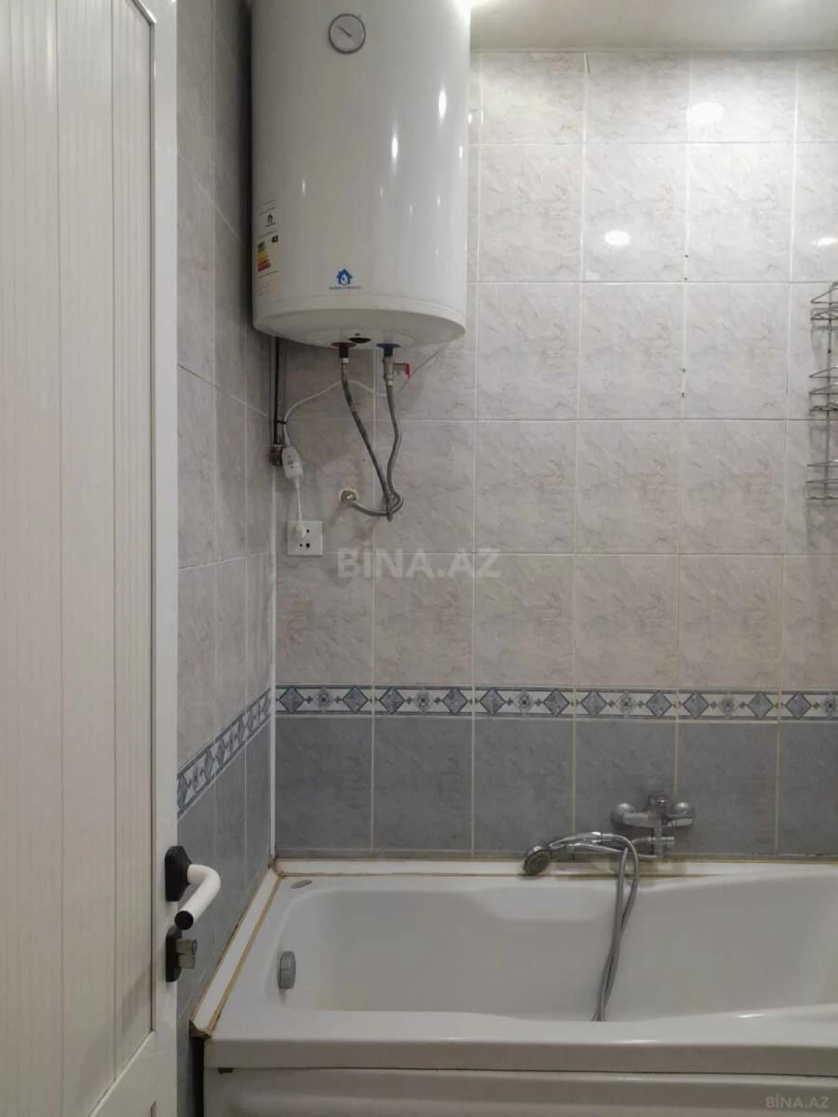 Kirayə verilir 2 otaqlı mənzil 50 m²