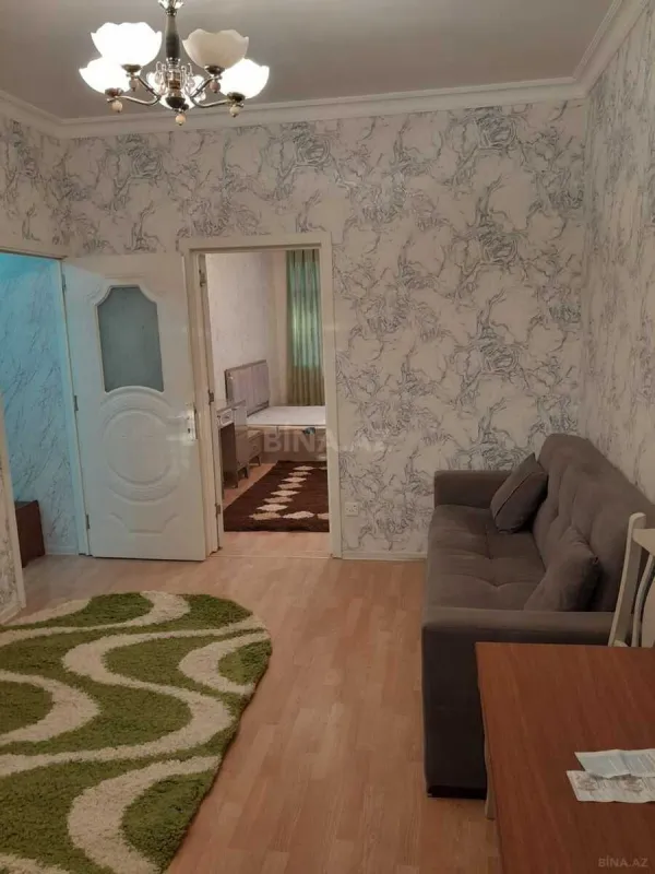 Kirayə verilir 2 otaqlı mənzil 50 m²