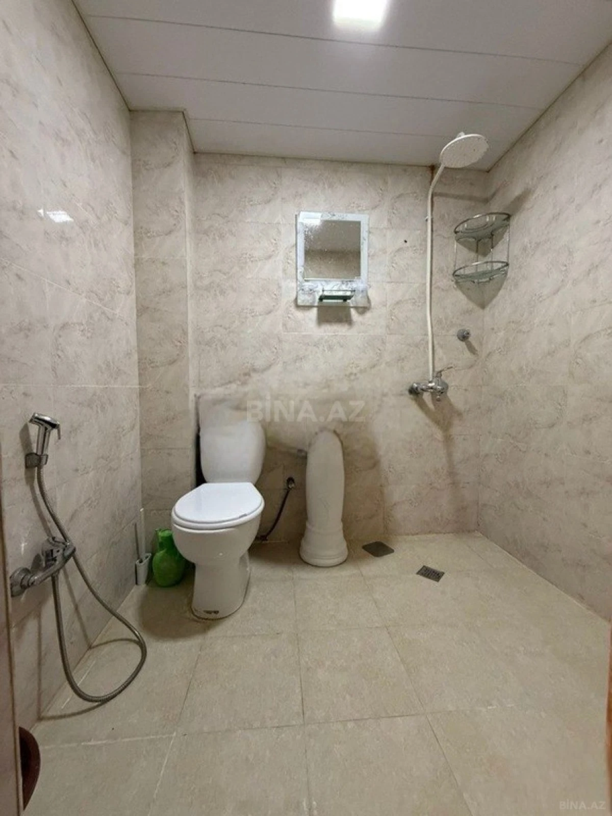 Kirayə verilir 3 otaqlı mənzil 63 m²