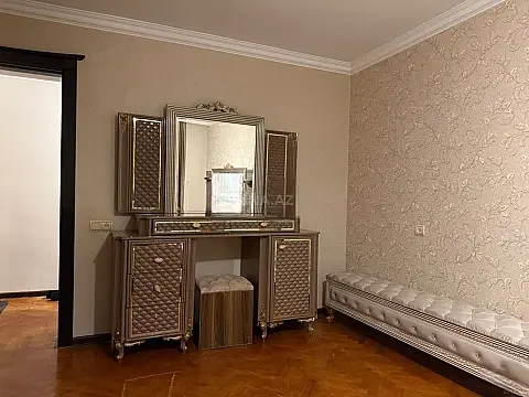 Kirayə verilir 3 otaqlı mənzil 63 m²