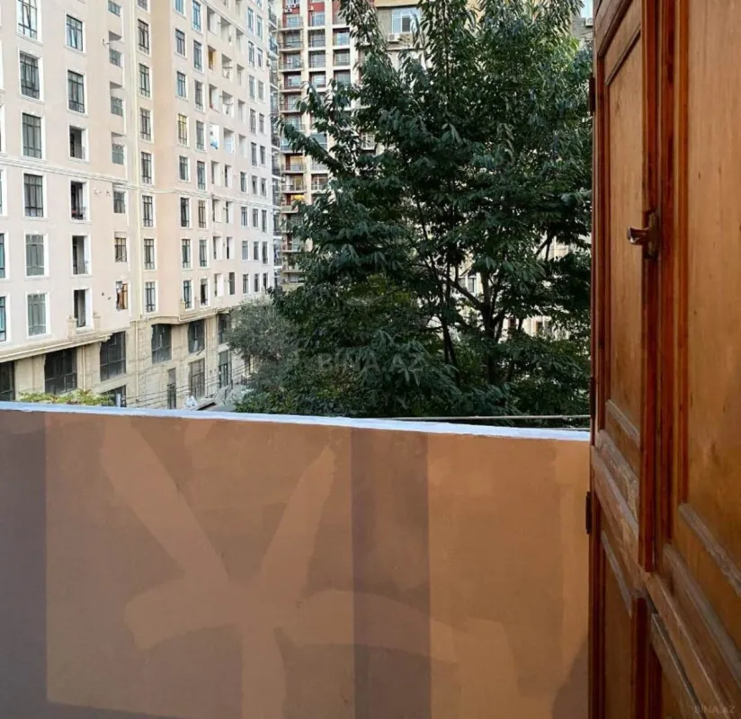 Kirayə verilir 3 otaqlı mənzil 90 m²