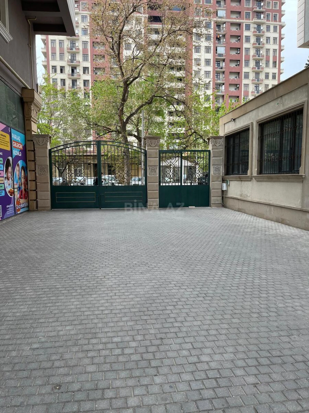 Kirayə verilir 2 otaqlı mənzil 65 m²