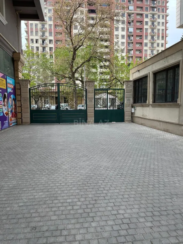 Kirayə verilir 2 otaqlı mənzil 65 m²
