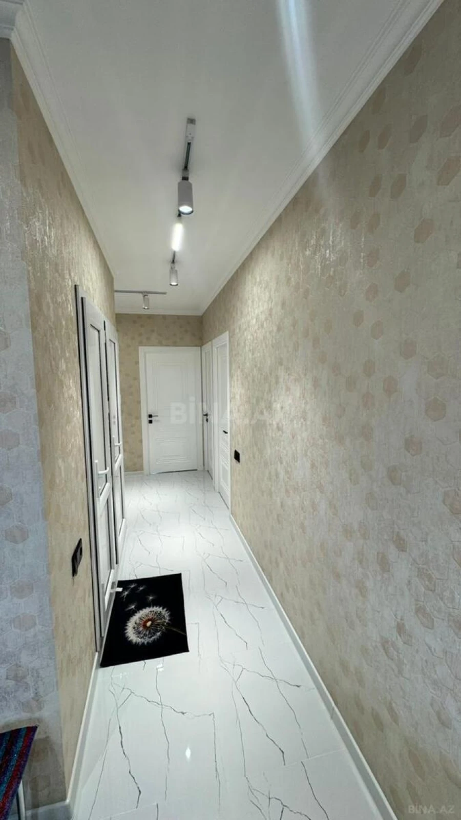 Satılır 3 otaqlı mənzil 75 m²