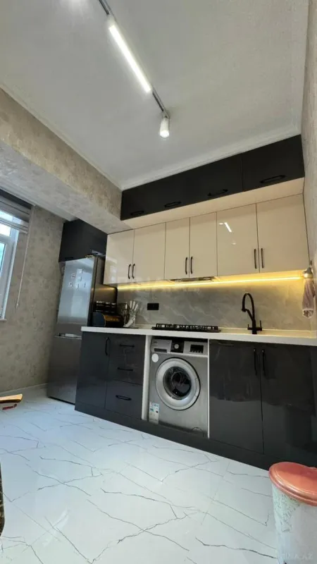 Satılır 3 otaqlı mənzil 75 m²