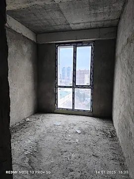 Satılır 3 otaqlı mənzil 132 m²