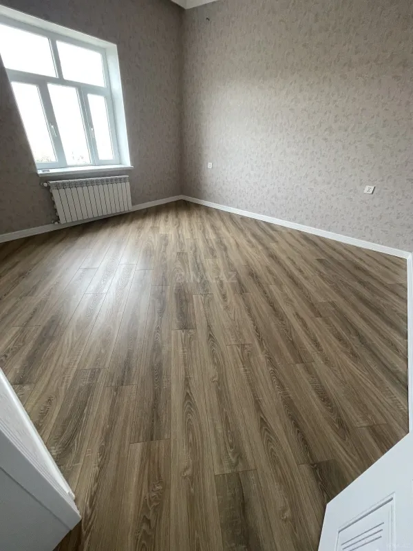 Satılır 6 otaqlı həyət evi 430 m²