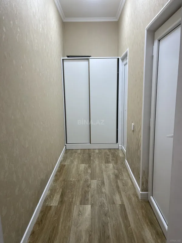 Satılır 6 otaqlı həyət evi 430 m²