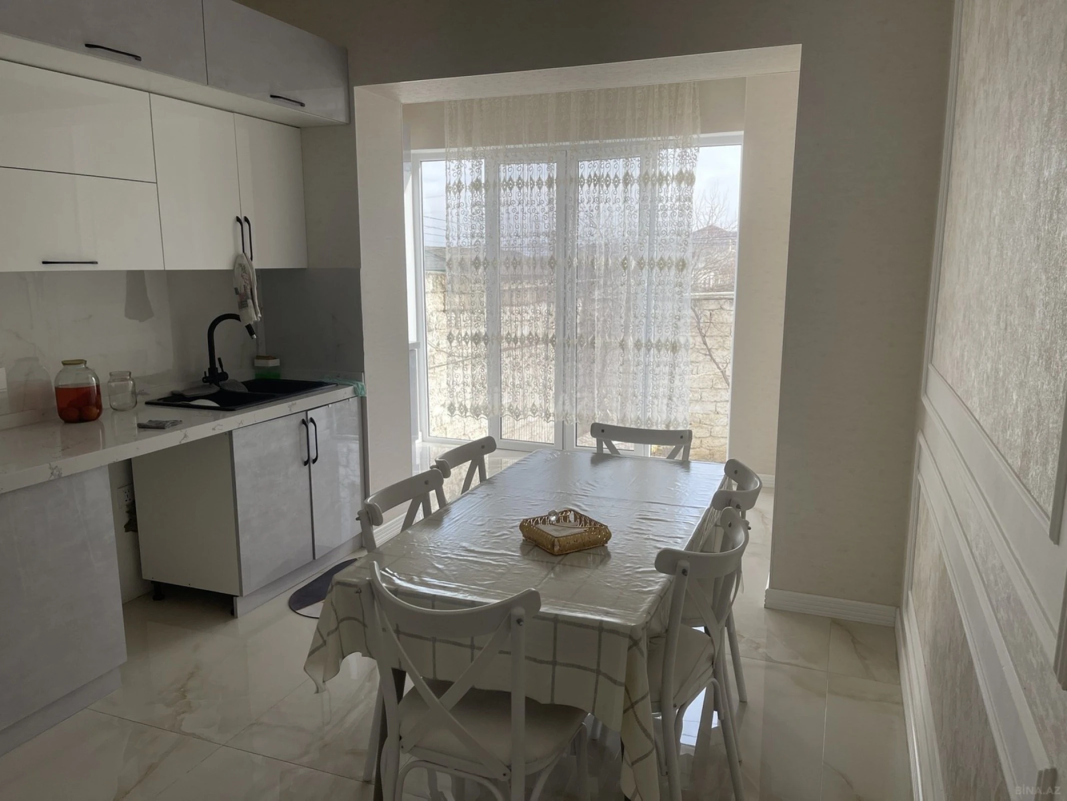 Satılır 6 otaqlı həyət evi 430 m²