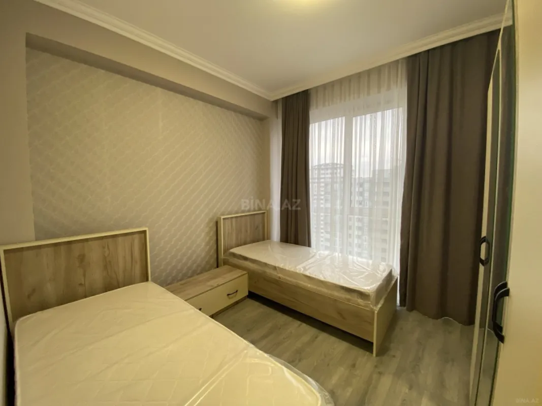 Satılır 3 otaqlı mənzil 106.8 m²