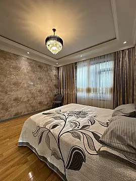 Kirayə verilir 3 otaqlı mənzil 110 m²