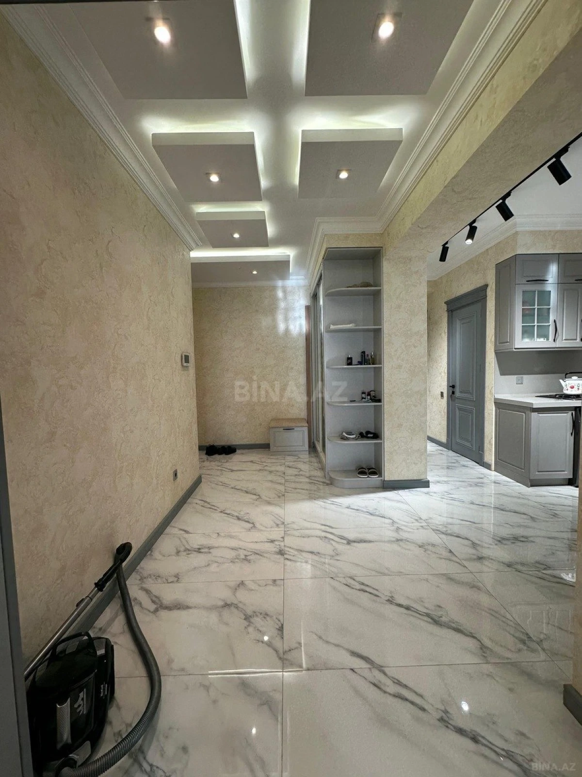 Kirayə verilir 3 otaqlı mənzil 110 m²