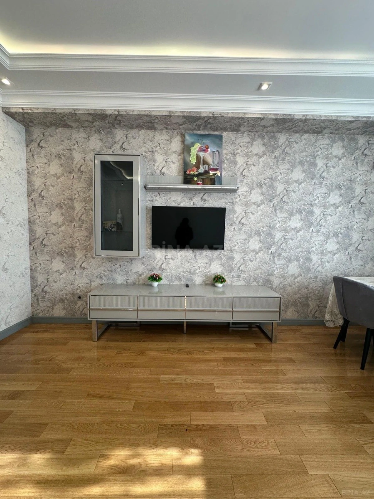 Kirayə verilir 3 otaqlı mənzil 110 m²