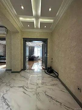 Kirayə verilir 3 otaqlı mənzil 110 m²