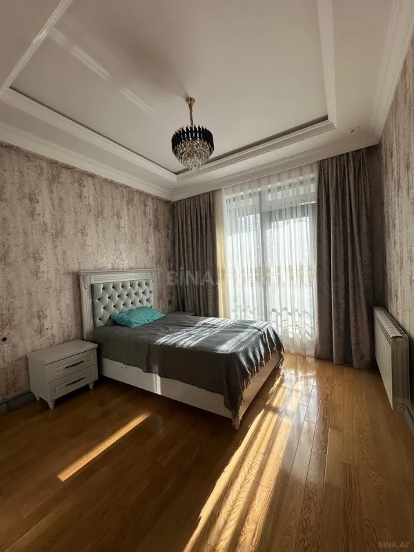 Kirayə verilir 3 otaqlı mənzil 110 m²